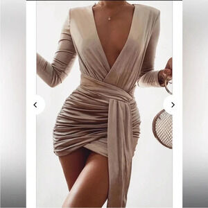 Baby boo fashion Amalia velour mini dress